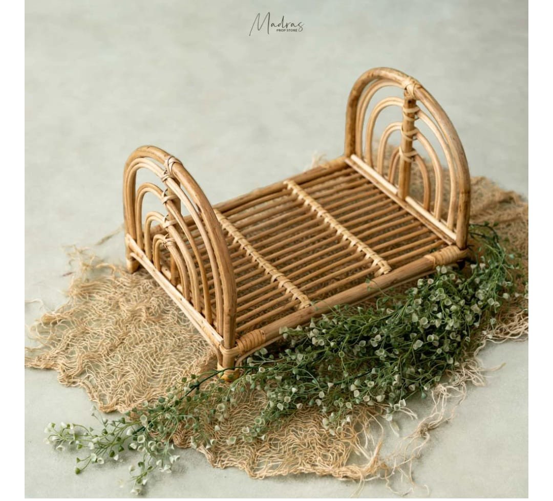 Heart-Shaped Rattan Newborn Photography Prop Basket / Bowl