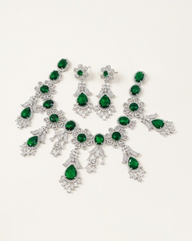 "Emerald Garden" Royal Statement Set