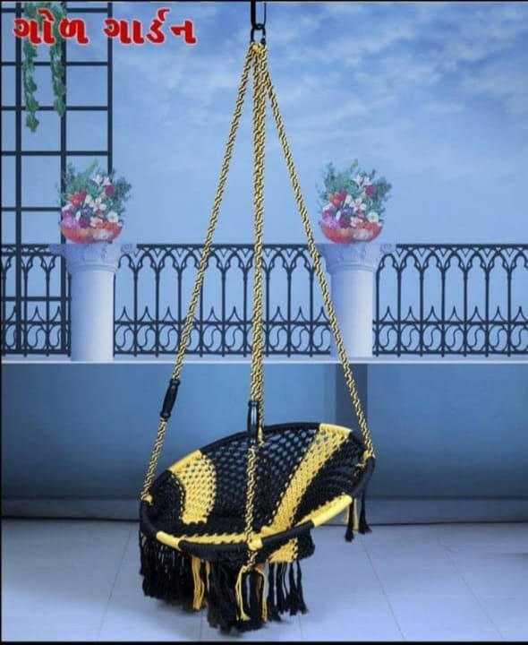 Round Garden Macramé Swing Chair / Jhula