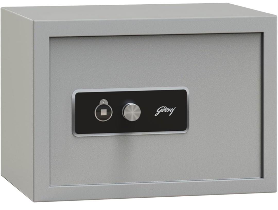 Godrej Security Solutions Forte Pro 15 Litres Safe Locker for Home & Office with Mechanical Key Lock