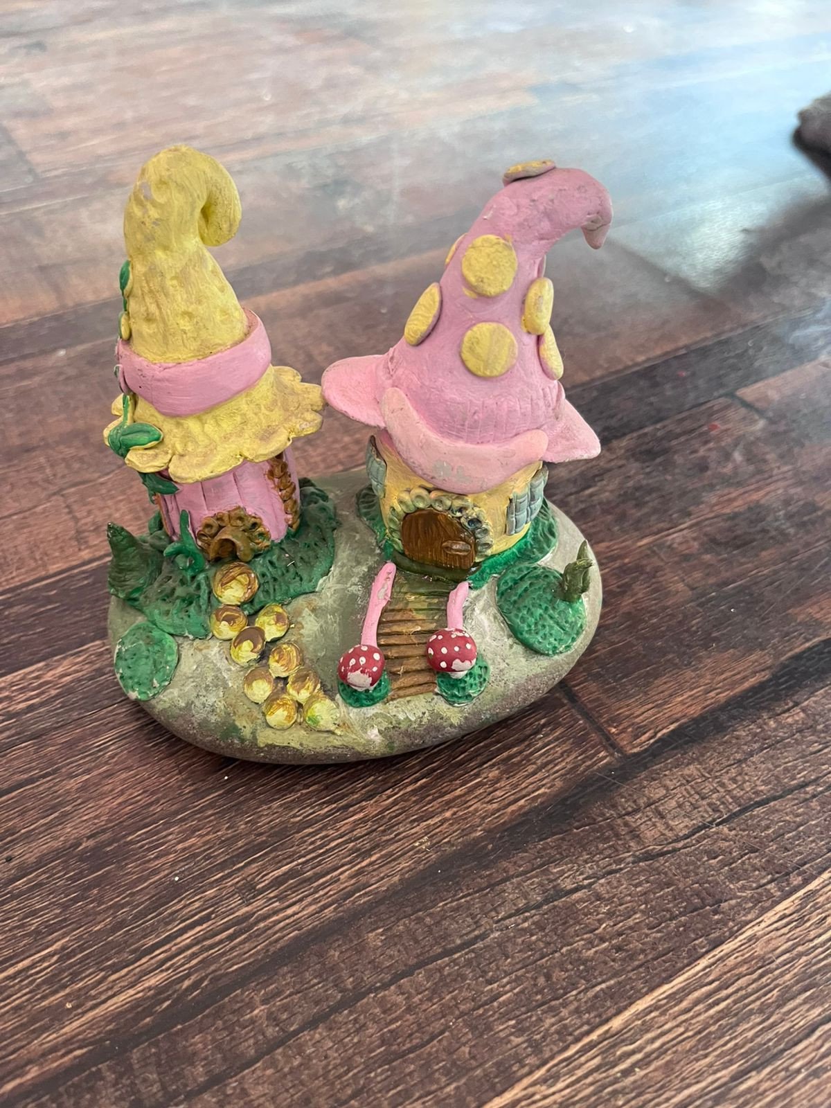 Whimsical Fairy Garden Miniature Cottage Set